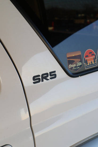 SR5 Sticker