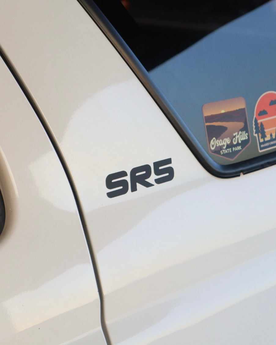 SR5 Sticker – Nickjoenap Design